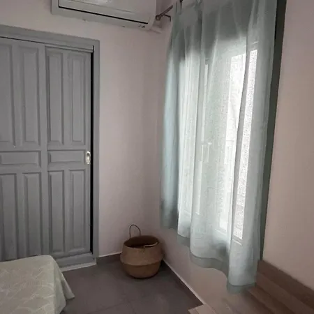 G-house Скиатос