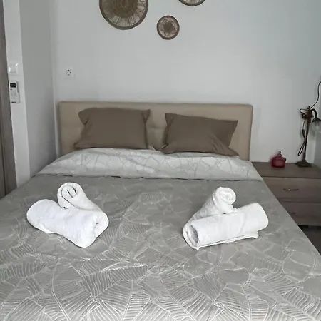 G-house Skiathos Chora